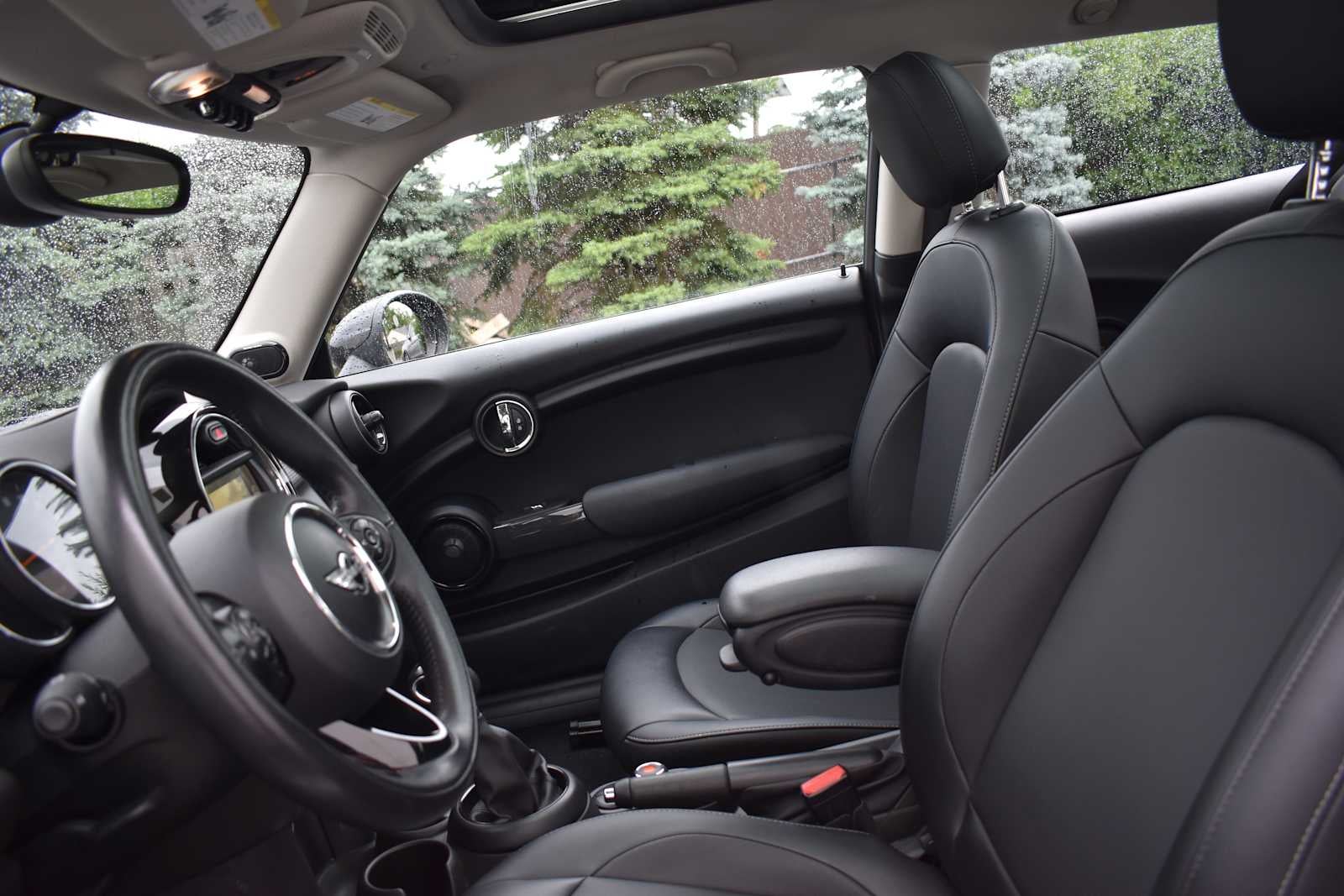2017 MINI Hardtop 2 Door Cooper FWD