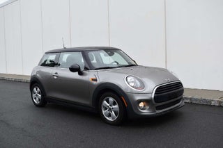 2017 MINI Hardtop 2 Door Cooper FWD