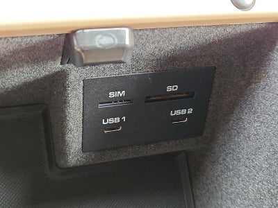 2023 Porsche Macan AWD