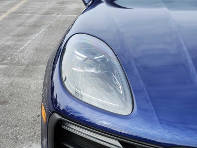 2023 Porsche Macan AWD