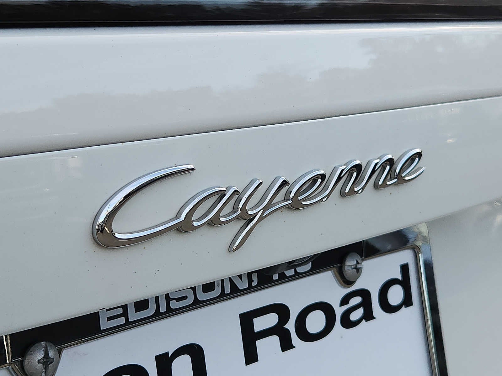 2022 Porsche Cayenne Platinum Edition AWD