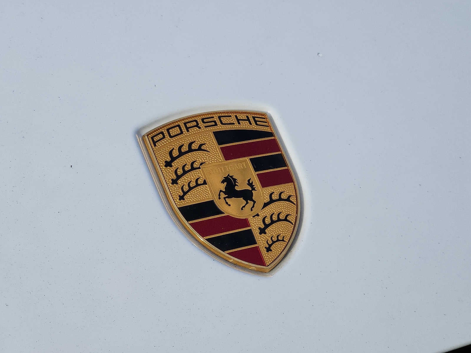 2022 Porsche Cayenne Platinum Edition AWD