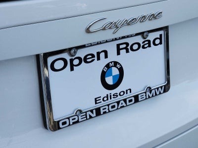 2022 Porsche Cayenne Platinum Edition AWD