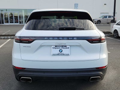 2022 Porsche Cayenne Platinum Edition AWD