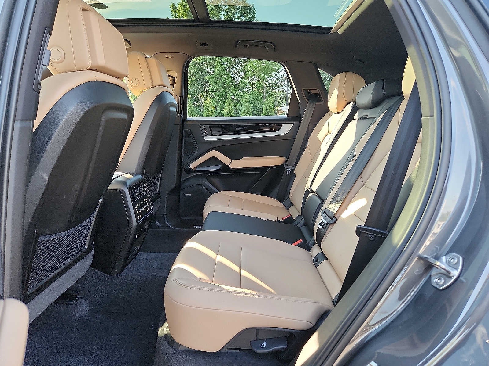 2025 Porsche Cayenne E-Hybrid AWD