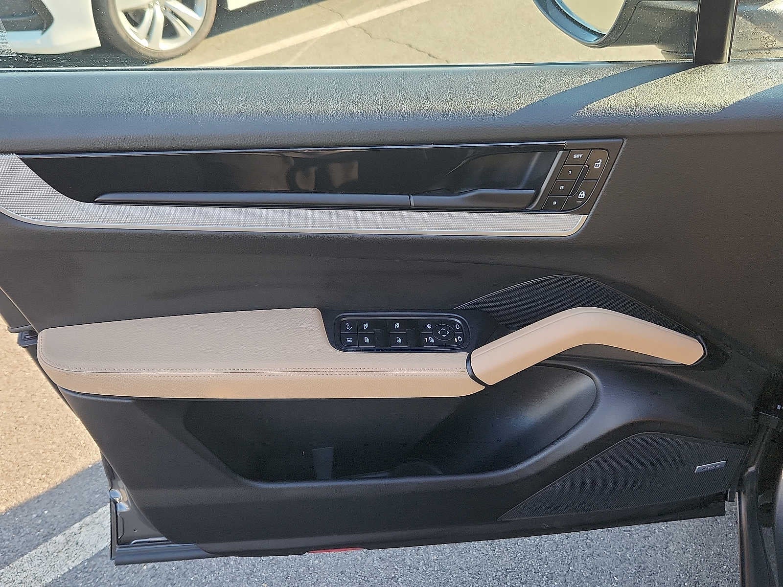 2025 Porsche Cayenne E-Hybrid AWD