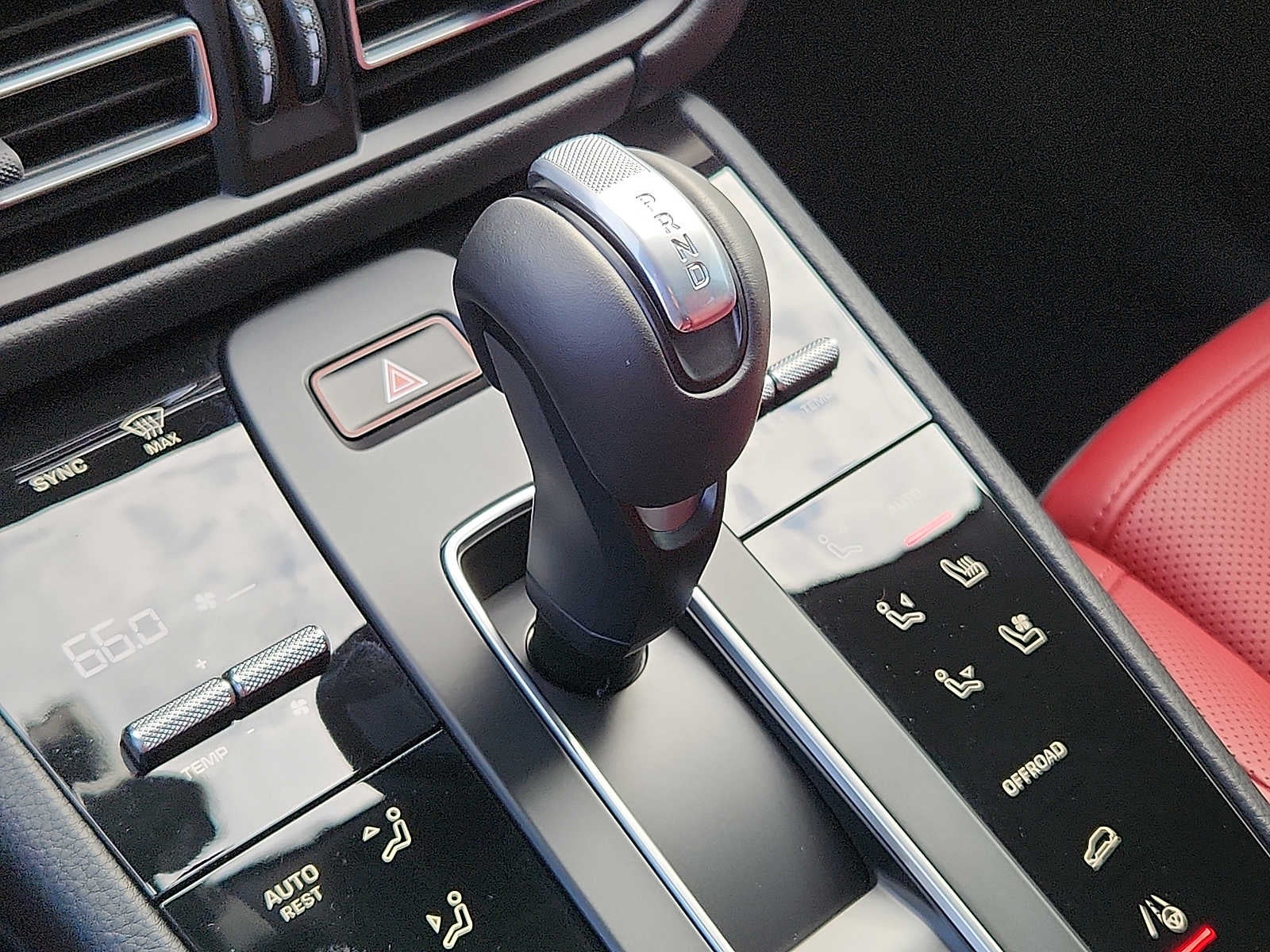 2026 Porsche Macan S AWD