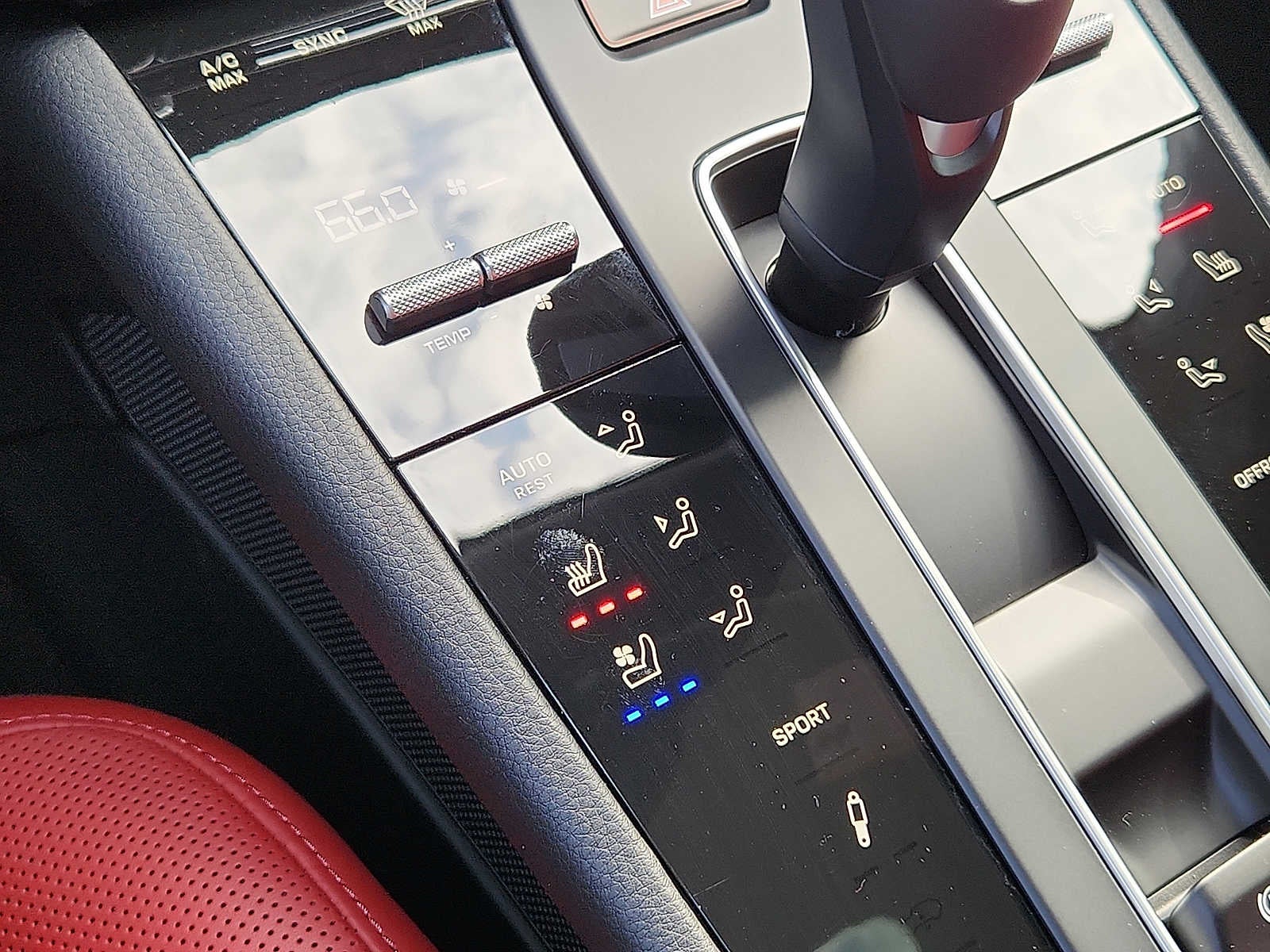 2026 Porsche Macan S AWD