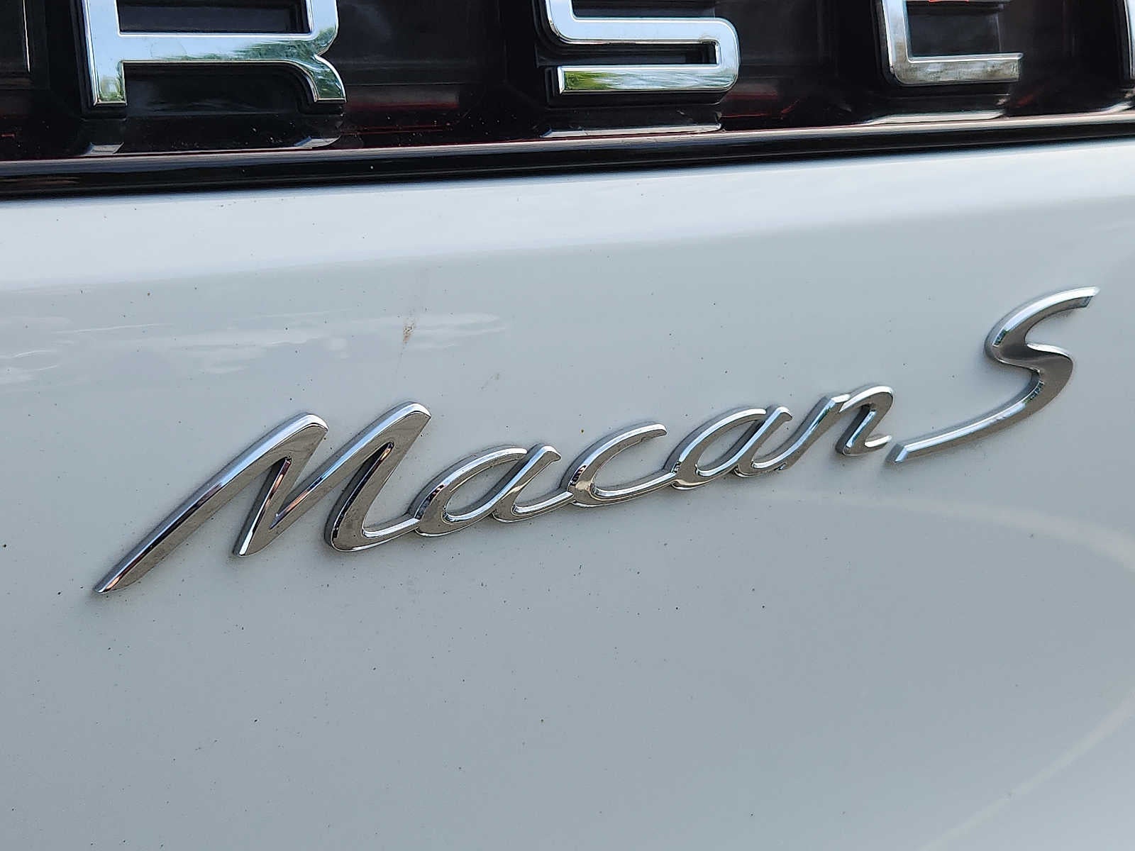 2026 Porsche Macan S AWD