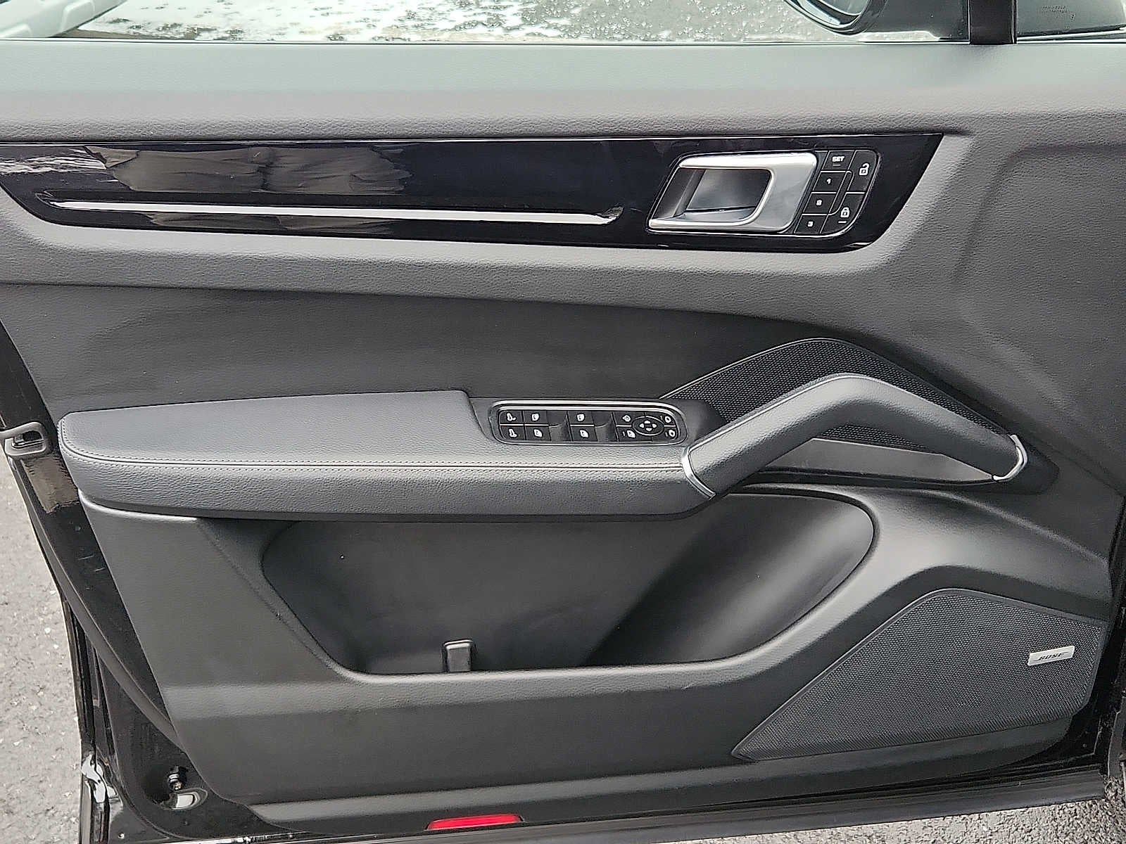 2023 Porsche Cayenne Coupe AWD