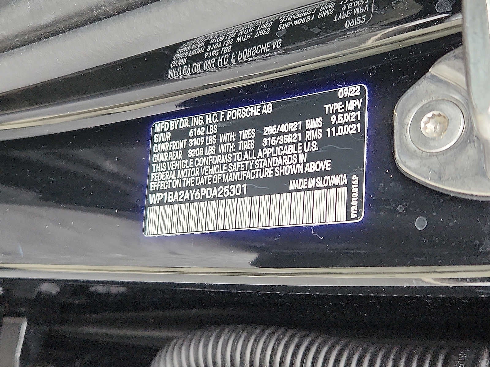 2023 Porsche Cayenne Coupe AWD