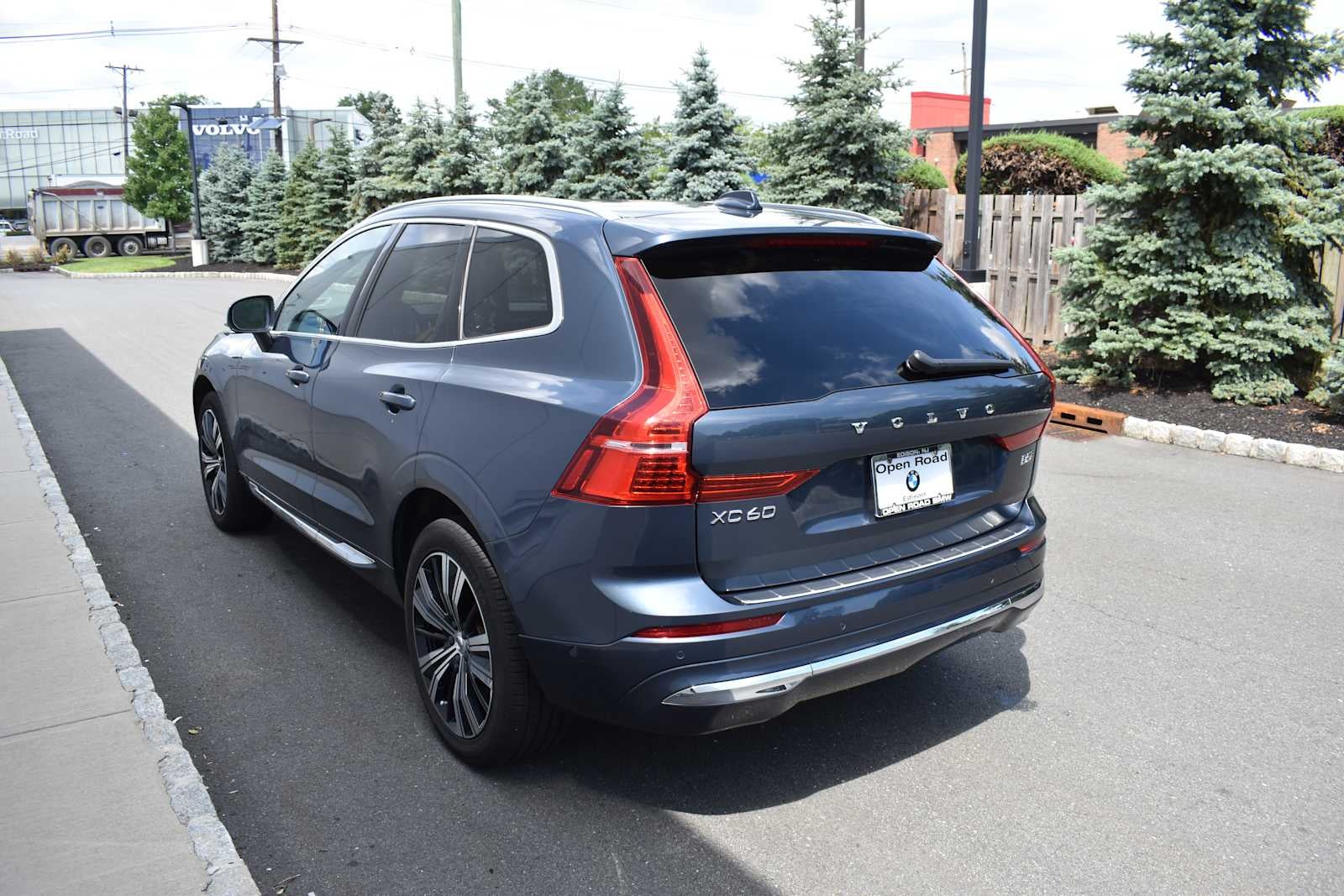 2022 Volvo XC60 B5 AWD Inscription