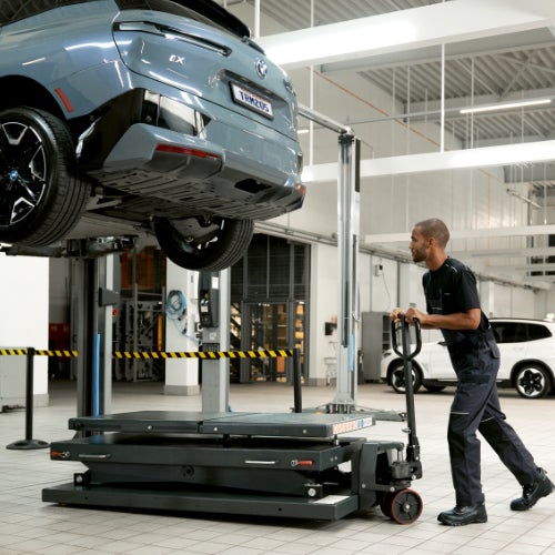 BMW Edison Collision Industry Leading Equipment